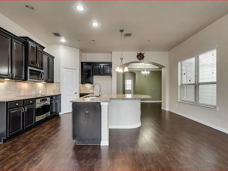 1908 Loma Linda Dr — Photo 22