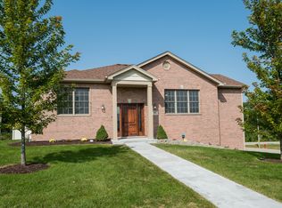 941 Meadowbrook Rd, Elwood, IL 60421