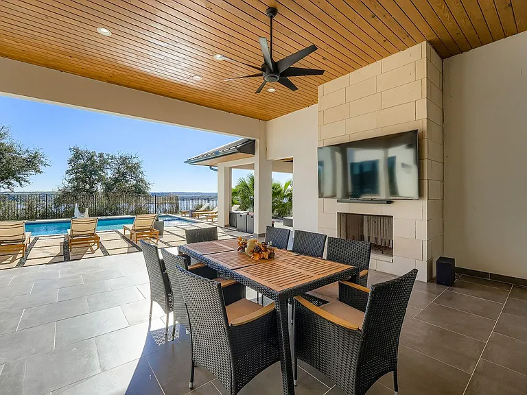 6412 Lantern View Dr — Photo 31