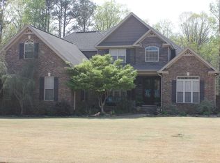 221 Woodlane Cove Ln, Gadsden, AL 35906