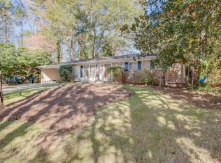 1986 Ellwyn Dr, Atlanta, GA