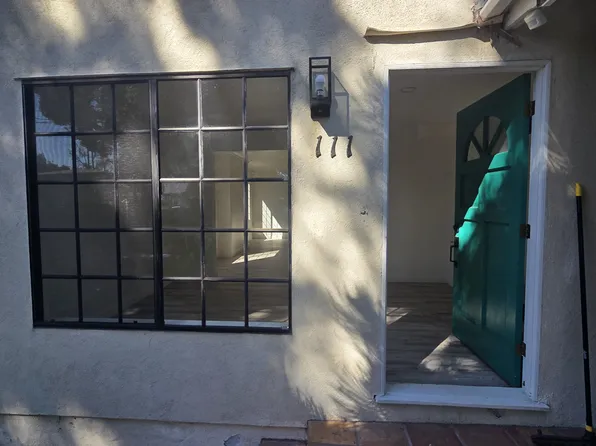 111 Marion Ave #A, Pasadena, CA 91106