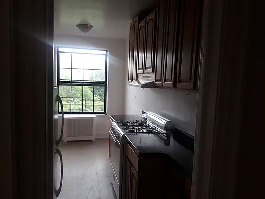 Rented by Chartwell Forest Hills Realty | media 19