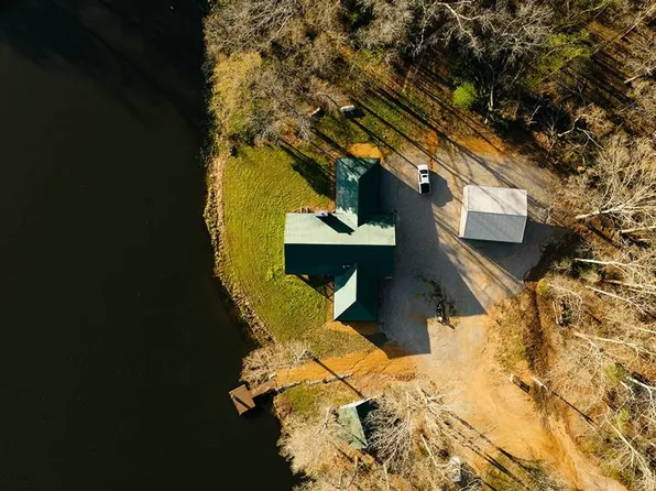 1595 Prince Ln, Grand Junction, TN 38039