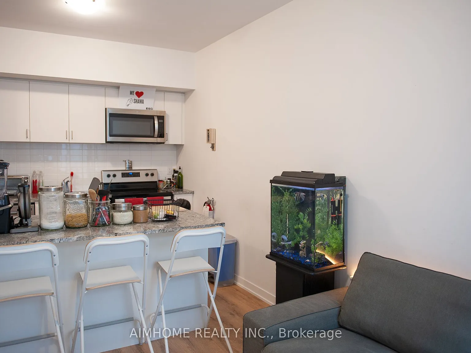 1 bed, $1,100 — Photo 4