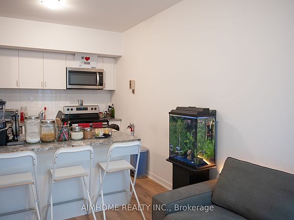 4th image of 1760 Simcoe St N #75-1