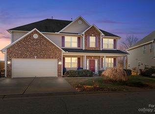 246 Roanoke Rd, Fletcher, NC 28732