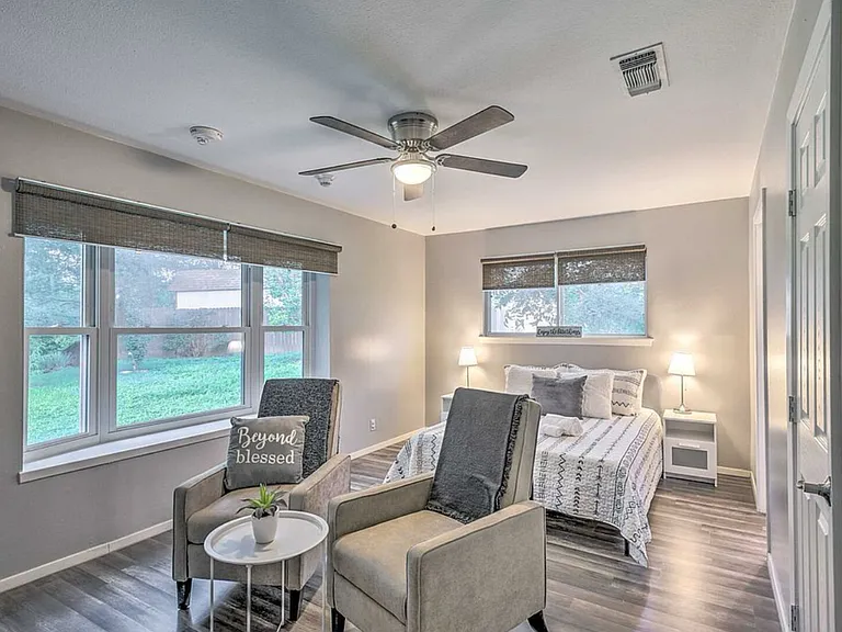 Pecan Grove Blvd — Photo 16