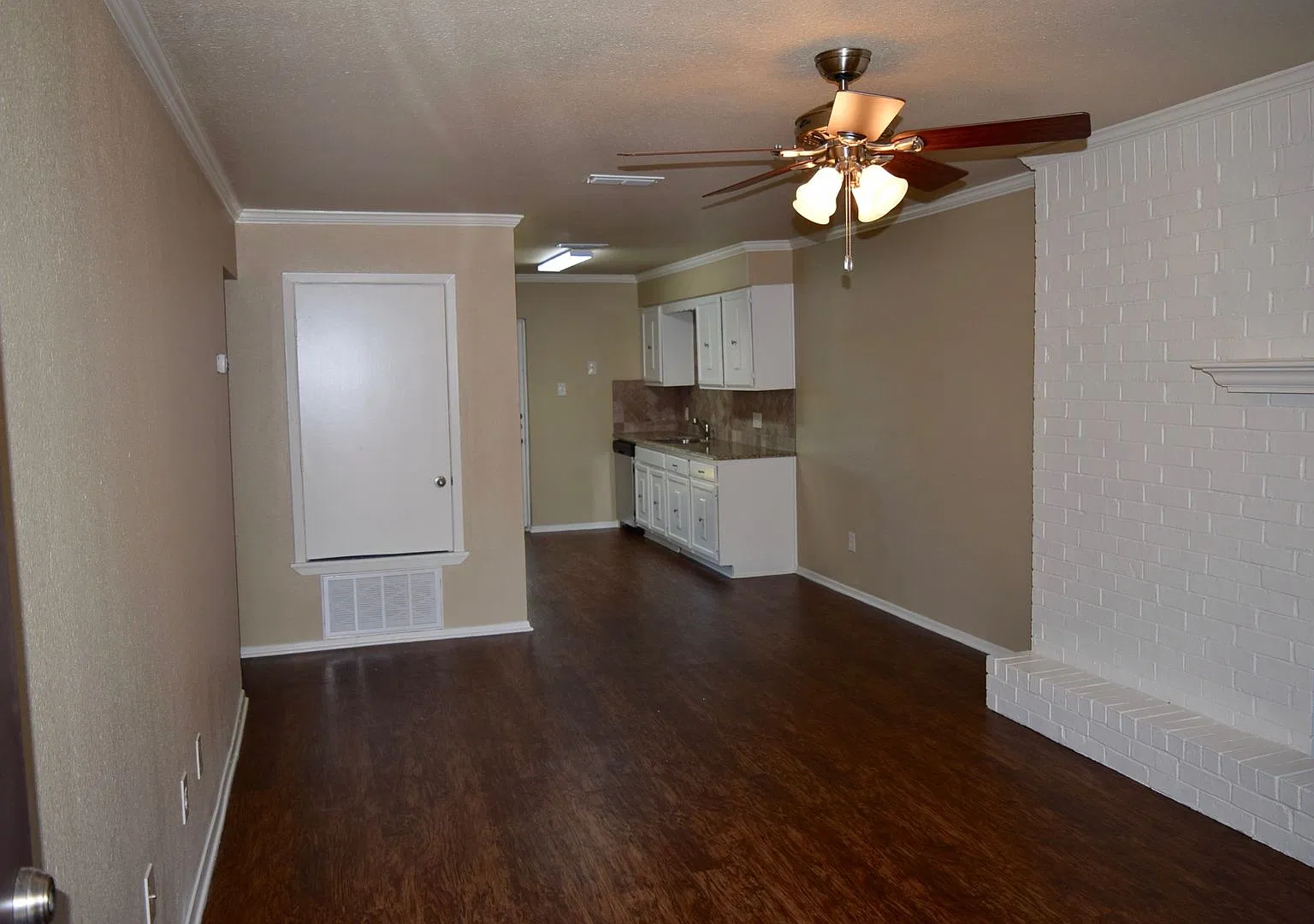 8414 Cambridge Rd. #C27 — Photo 4