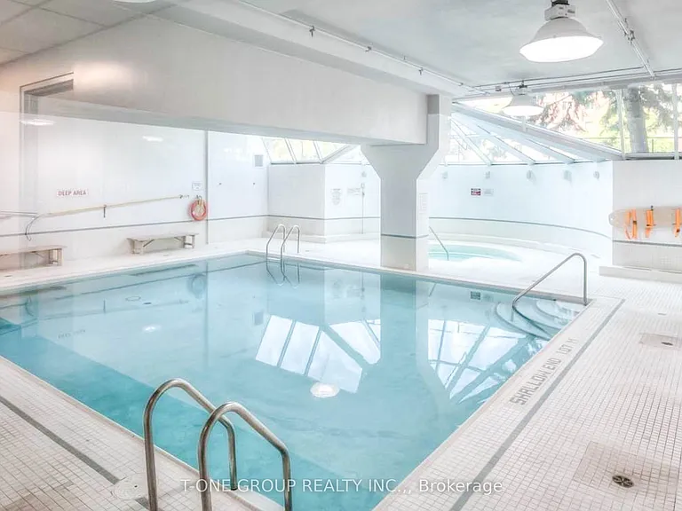 4725 Sheppard Ave E #516 — Photo 11