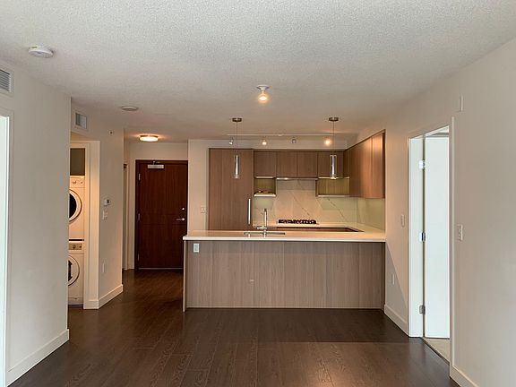 4th image of 8833 Hazelbridge Way #909
