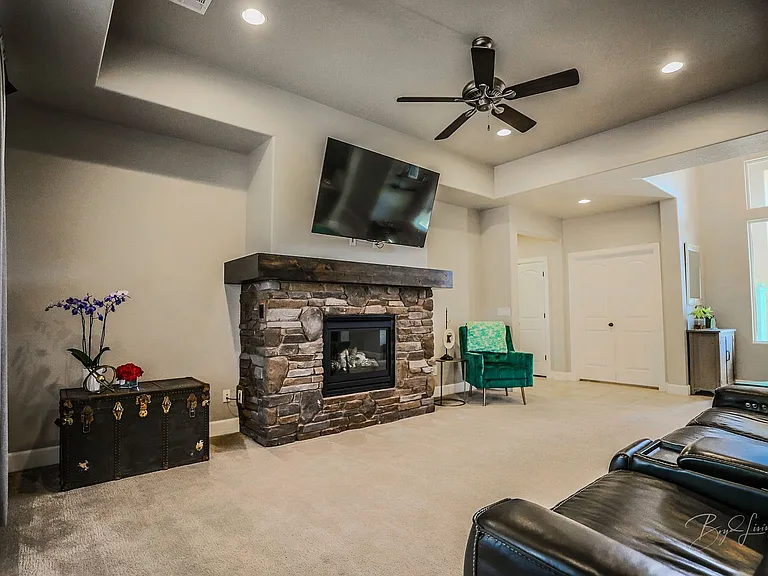 3035 E 2805 South Cir — Photo 19
