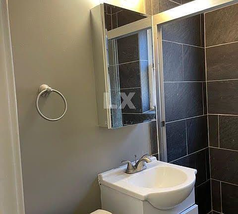 4th image of 1070 W Thorndale Ave #3M