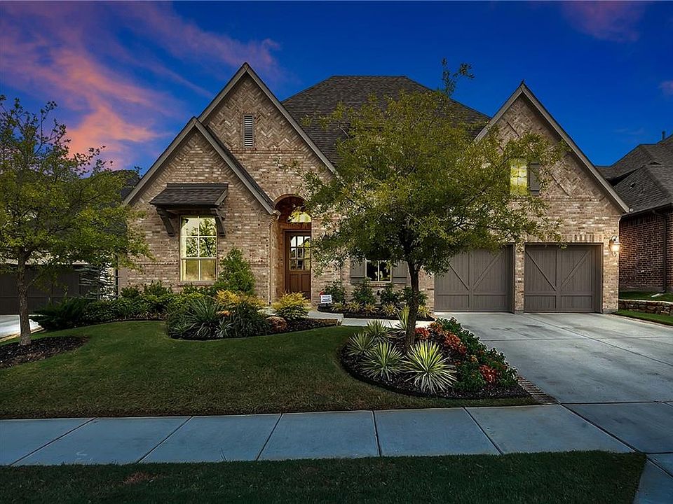 1st image of 2831 Clarendon Ct
