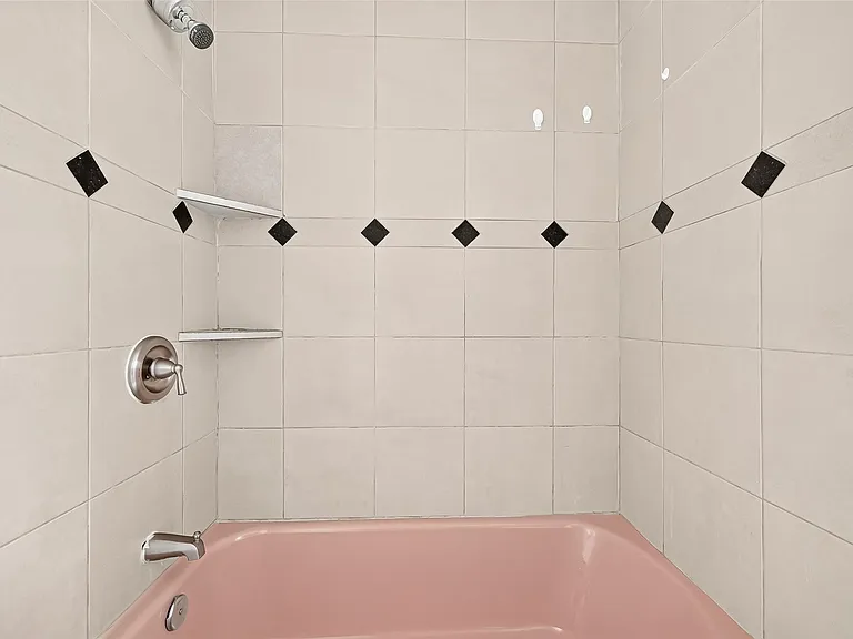 4002 Mischire Dr — Photo 32