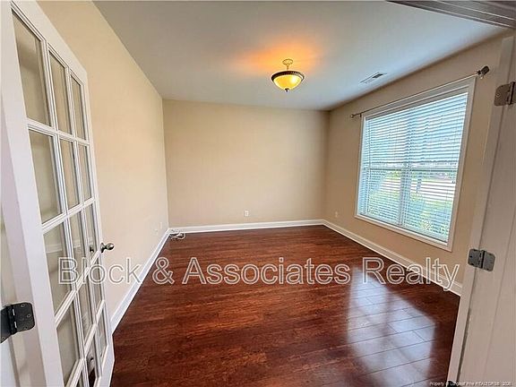 3rd image of 1705 Bluffside Dr