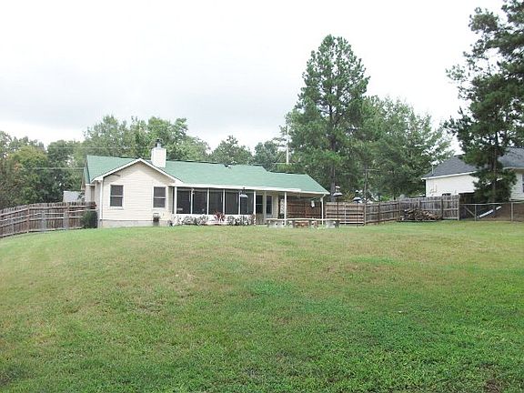 2nd image of 301 Lee Road 2041