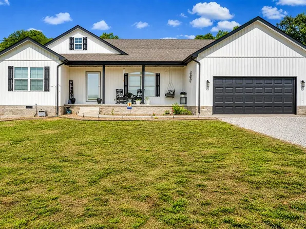 12432 Lewisburg Rd, Lewisburg, KY 42256