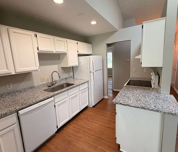 1412 Ritchie Ct — Photo 43