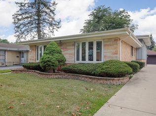 2550 Kensington Ave, Westchester, IL
