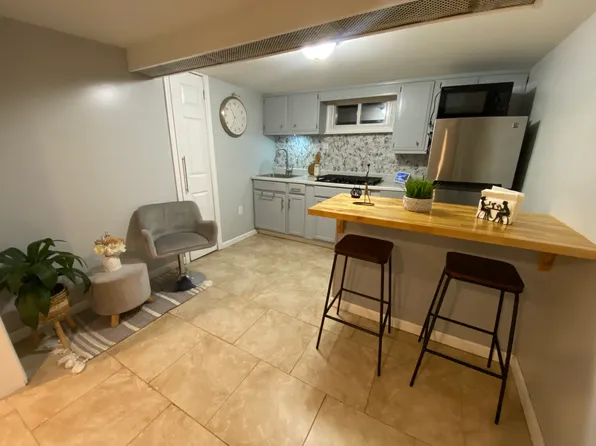 43 Avenue D, Lodi, NJ 07644