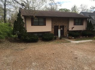 12 Cathy Ann Dr, Belleville, IL 62220