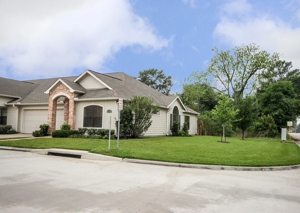 1st image of 12623 Ravensway Center Dr Unit 110
