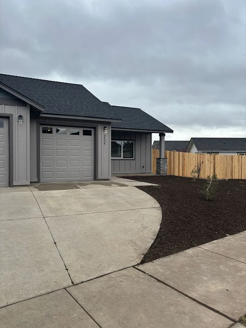 1 bedroom ADU in SW Redmond — Photo 1