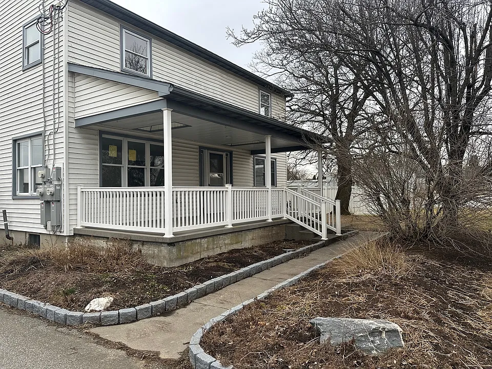 94 N Ronks Rd #A