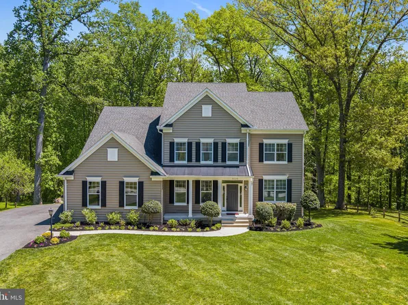 3035 Mullineaux Ln, Ellicott City, MD 21042