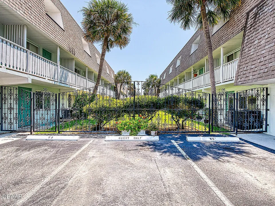 2 bed, 930 sqft, $1,500 — Photo 4