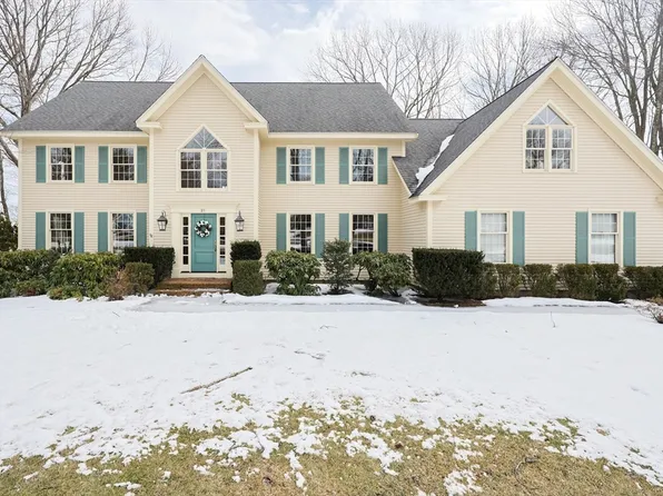 21 Morningside Dr, Shrewsbury, MA 01545