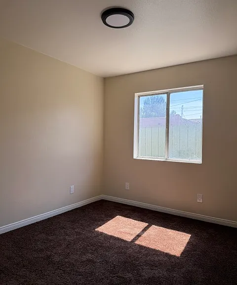 1147 E 78th St #1147 — Photo 3