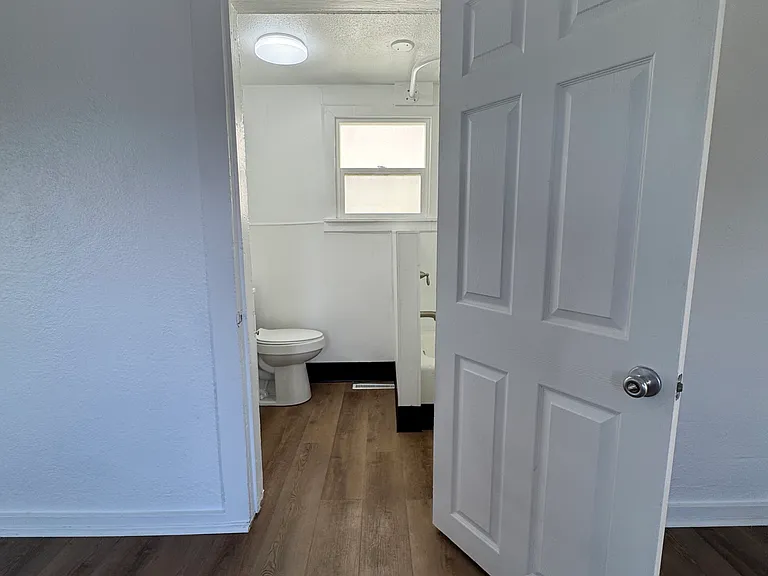 219 Nelson Ave — Photo 10