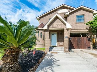 8207 Sanford St, Baytown, TX 77521