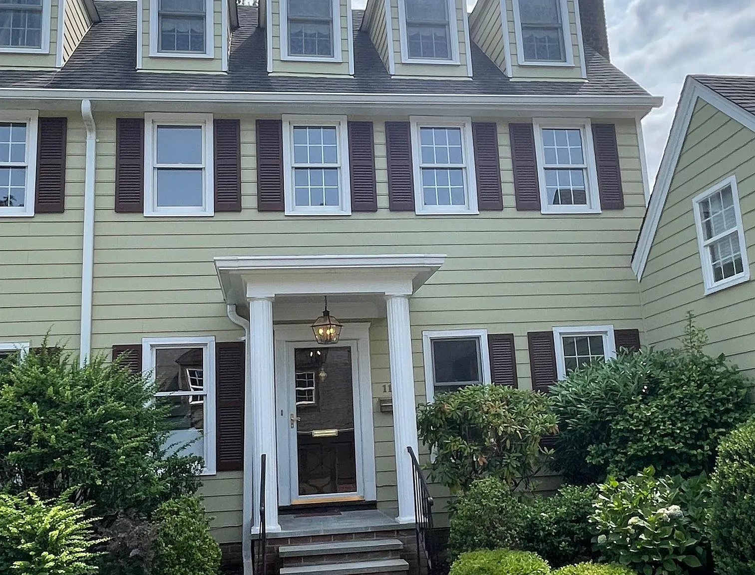 2 bed, 2.5 bath, 2500 sqft, $6,700 — Photo 1
