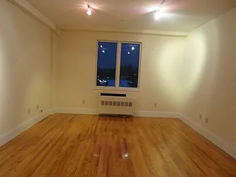 Rented by Urban Realty NYC