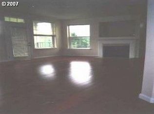 905 Springtree Ln #905, West Linn, OR 97068