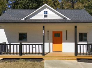 242 Oakdale Ave, Clayton, NC 27520