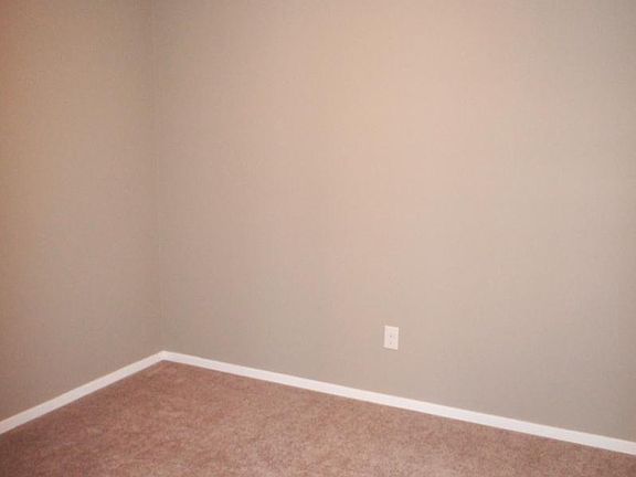 4th image of 18122 77th St NW #414