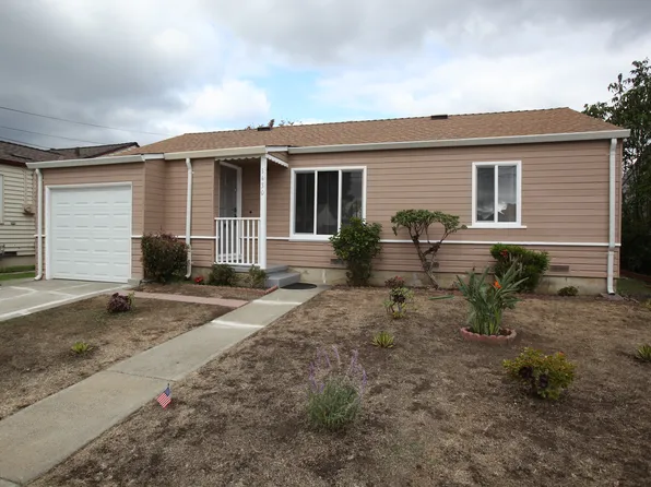 3430 Pine St, Castro Valley, CA 94546
