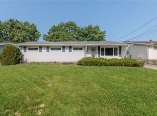 9266 Cranbrook Dr, Northfield, OH 44067