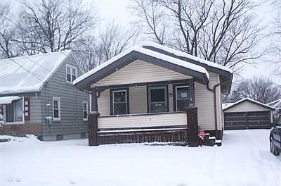 1st image of 1568 Woodbine Ave