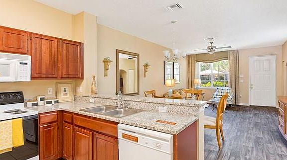 4th image of 1477 Villa Juno Dr N