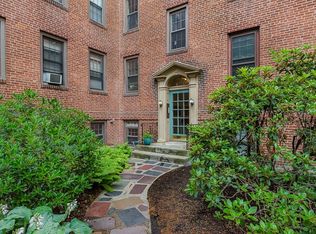 12 Ware St APT 21, Cambridge, MA 02138