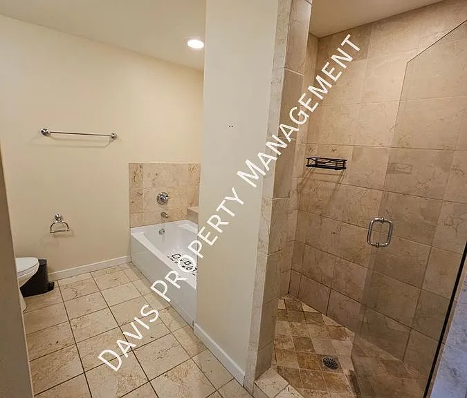 1200 Main St #1609 — Photo 20