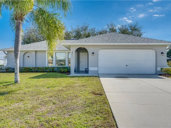2411 SE 8th Pl, Cape Coral, FL 33990