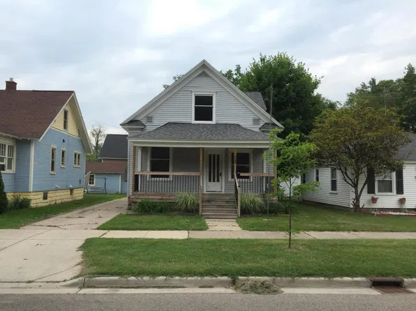 452 Harrison Ave, Holland, MI 49423