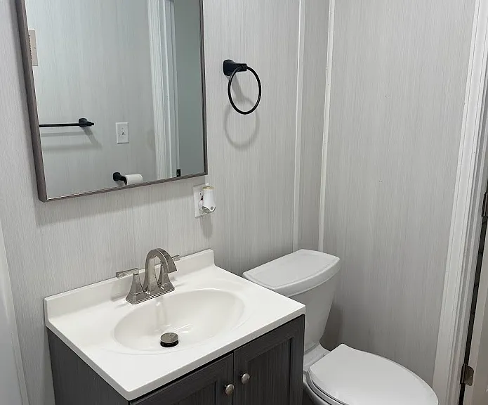 2611 W Highland Ave — Photo 9