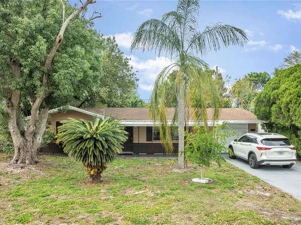 3633 Colonial Hills Dr, New Port Richey, FL 34652